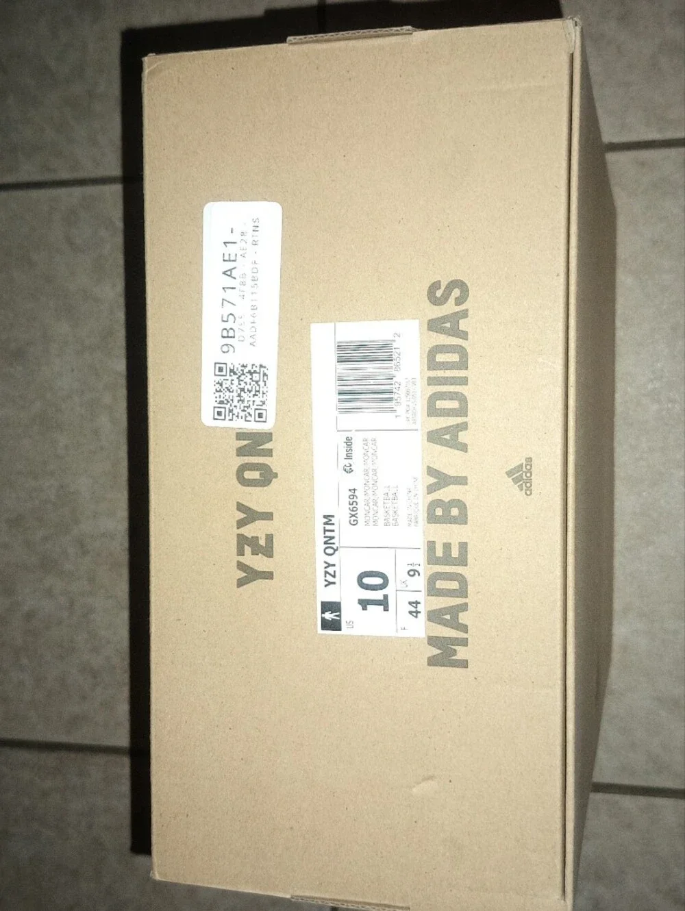 Adidas Yeezy QNTM Mono Carbon Size 10 M Slate Blue and Light Gray Brand New